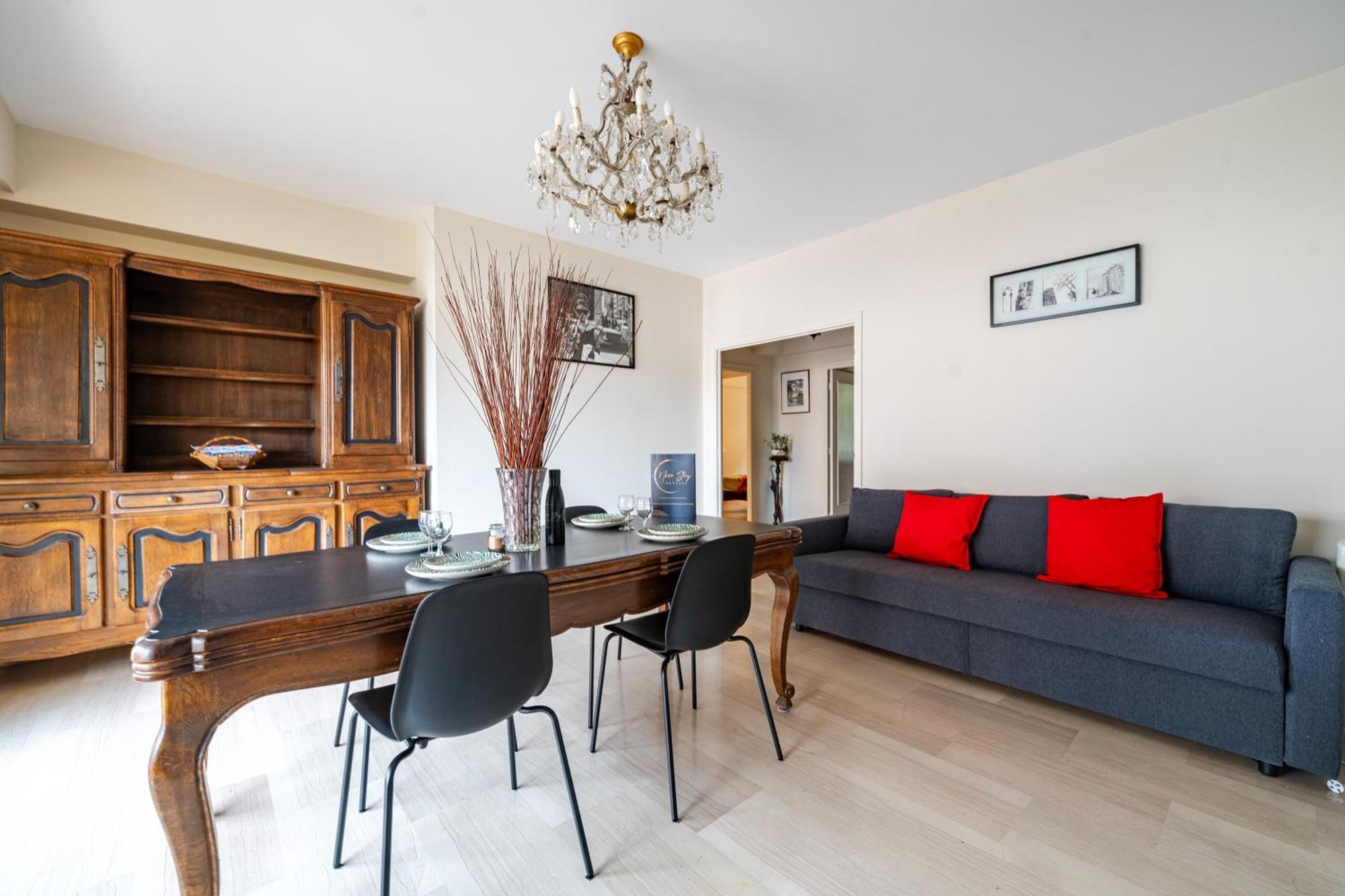 Grand 3 Pieces Calme - - Garage Apartamento Nice